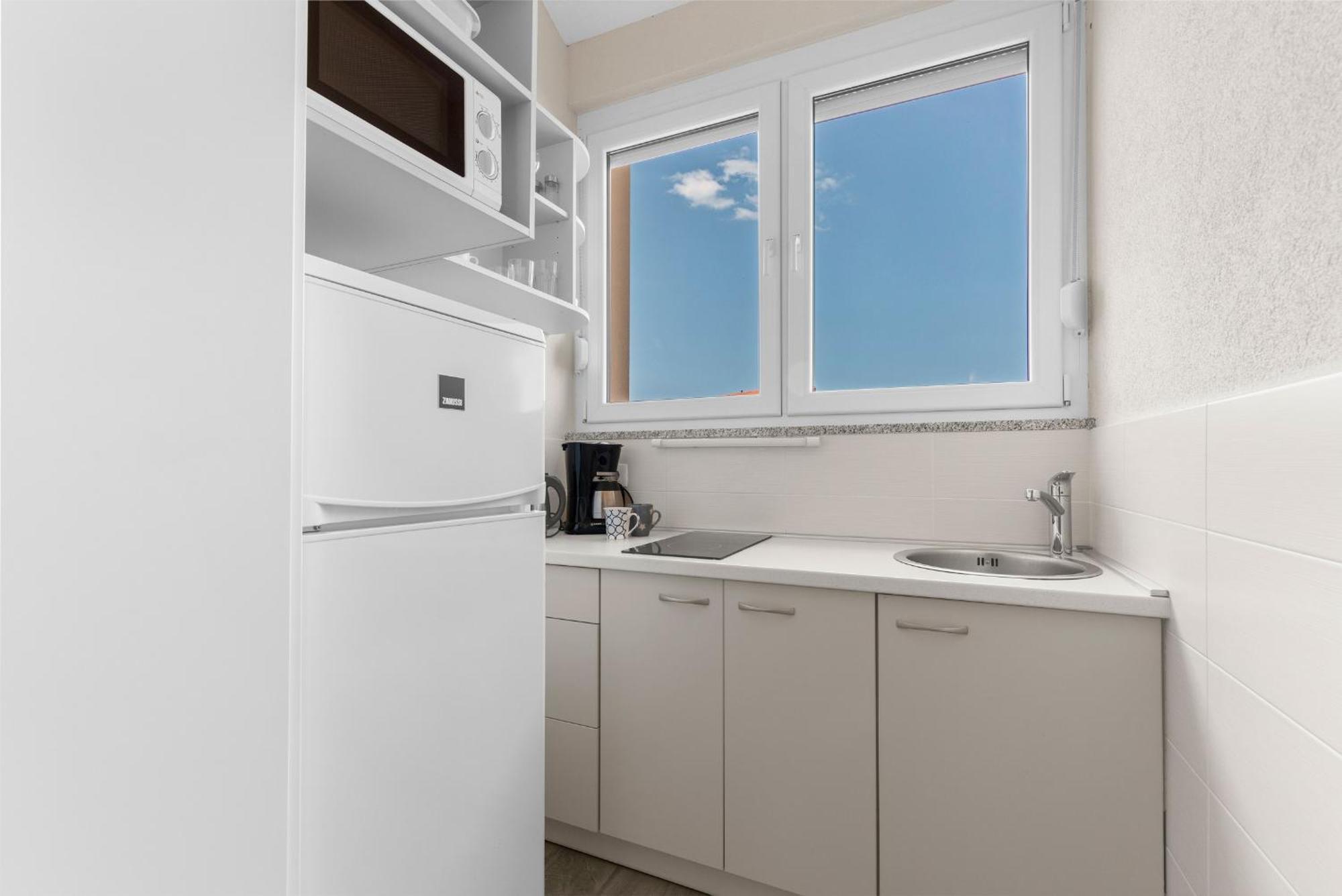 Villa Hope - Apartments With Shared Pool Πόρετς Δωμάτιο φωτογραφία