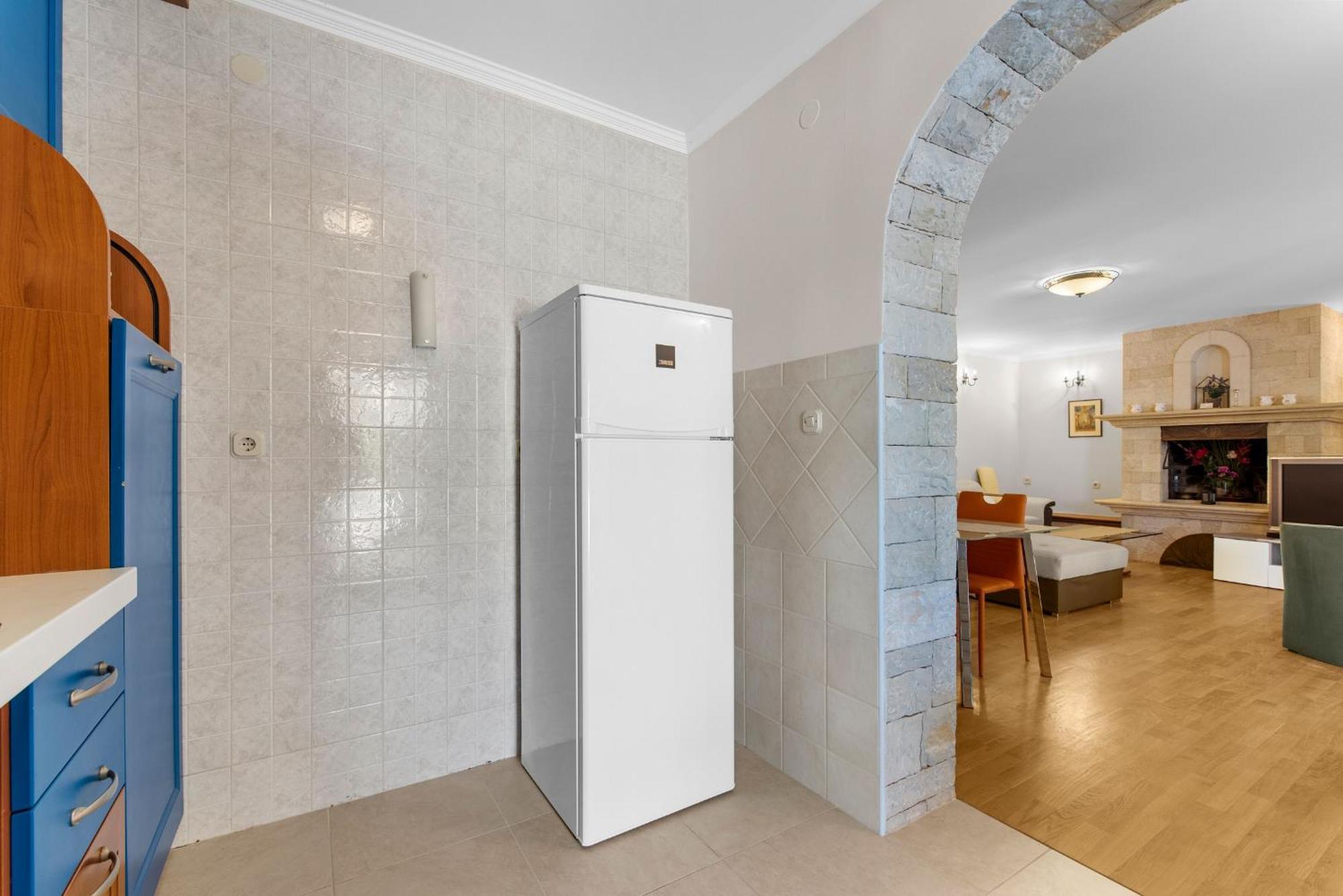 Villa Hope - Apartments With Shared Pool Πόρετς Δωμάτιο φωτογραφία